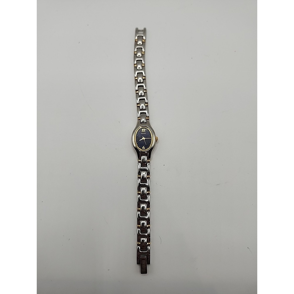 Vintage Seiko 1N01-0CT0 R2 Watch | Ladies Blue Dial Silver-tone Watch